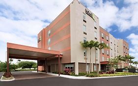 Home2 Suites Florida City